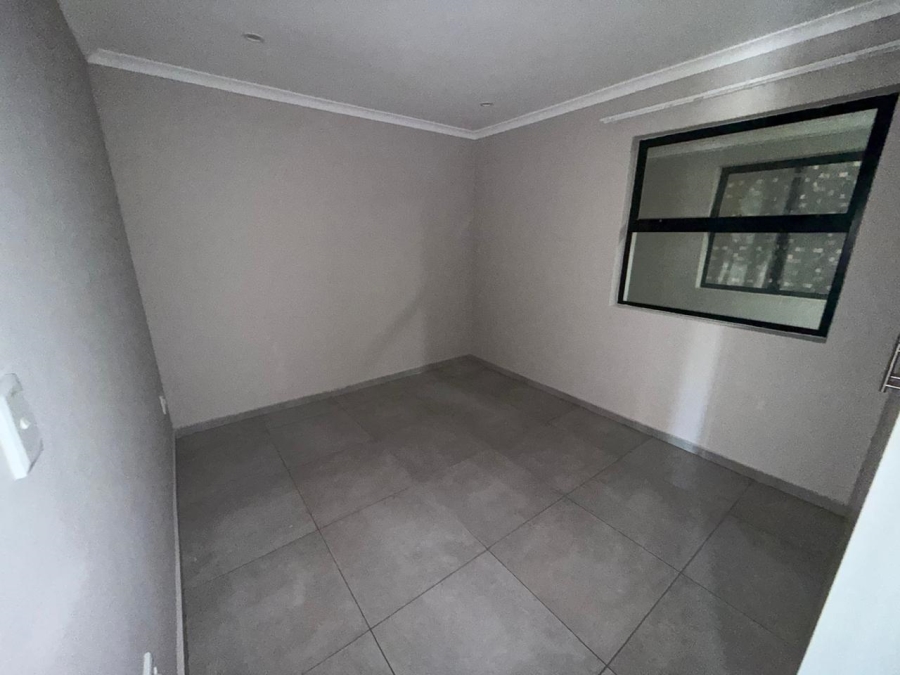 3 Bedroom Property for Sale in Parklands East Western Cape